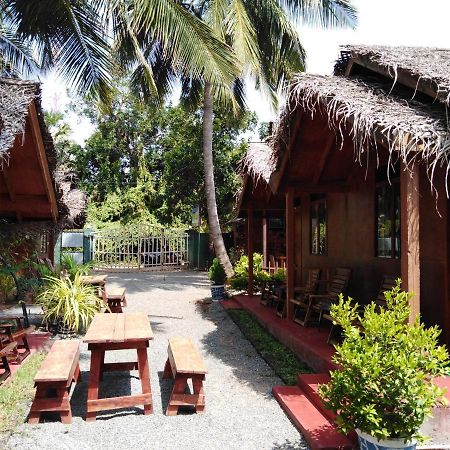 Blue Ocean Cabana Hotel ตรินโคมาลี ภายนอก รูปภาพ